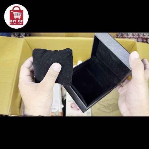 WATCH BOX
