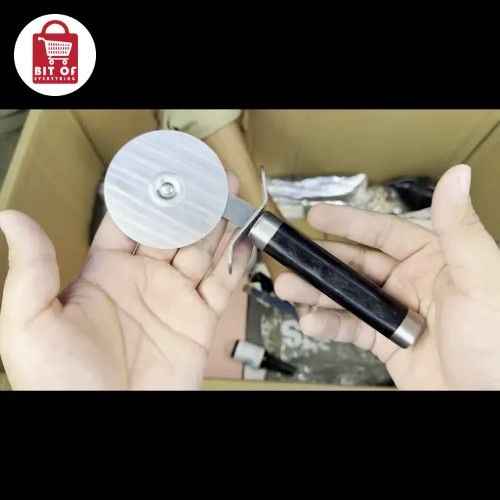 PIZZA CUTTER