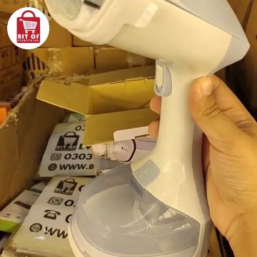 HANDHELD GARMENT STEAMER