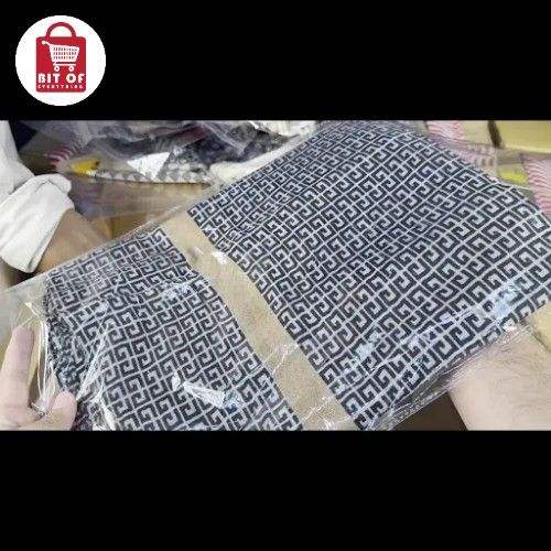 LADIES BRANDED SHAWL