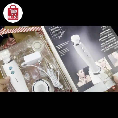 FACIAL CLEANSING BRUSH