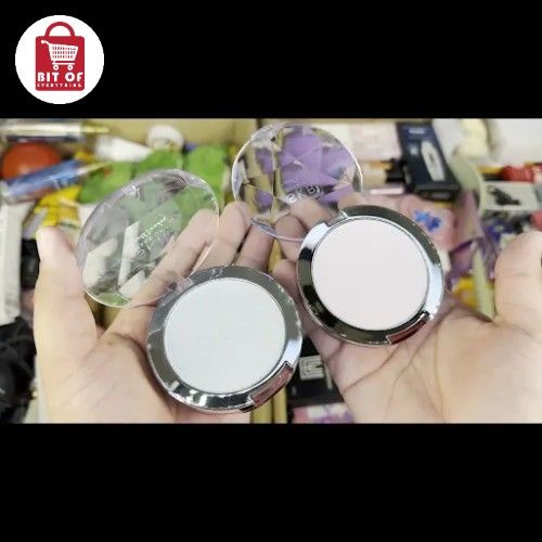 MAKEUP ITEM