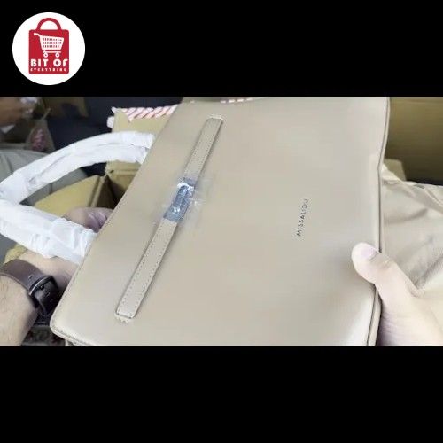 LADIES LEATHER BAG