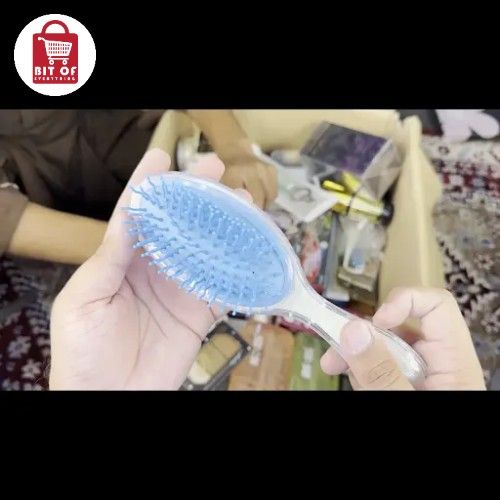 HAIR BRUSH