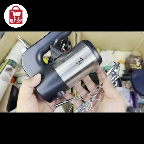 HAND MIXER