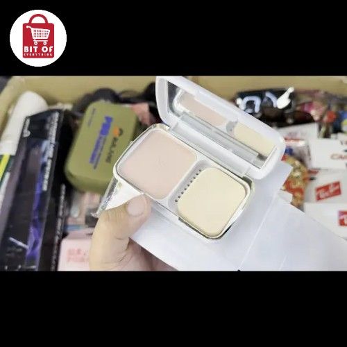 MAKEUP ITEM