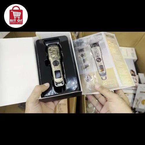 RECHARGABLE HAIR TRIMMER