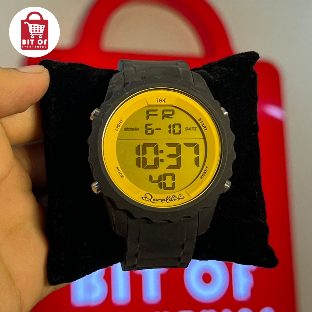 Digital Display: Modern Innovation, Seamless Precision ⌚⚡