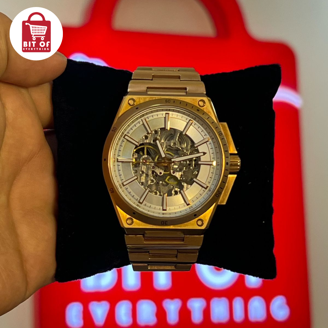 Michael Kors: Where Fashion Meets Function ⌚⚡