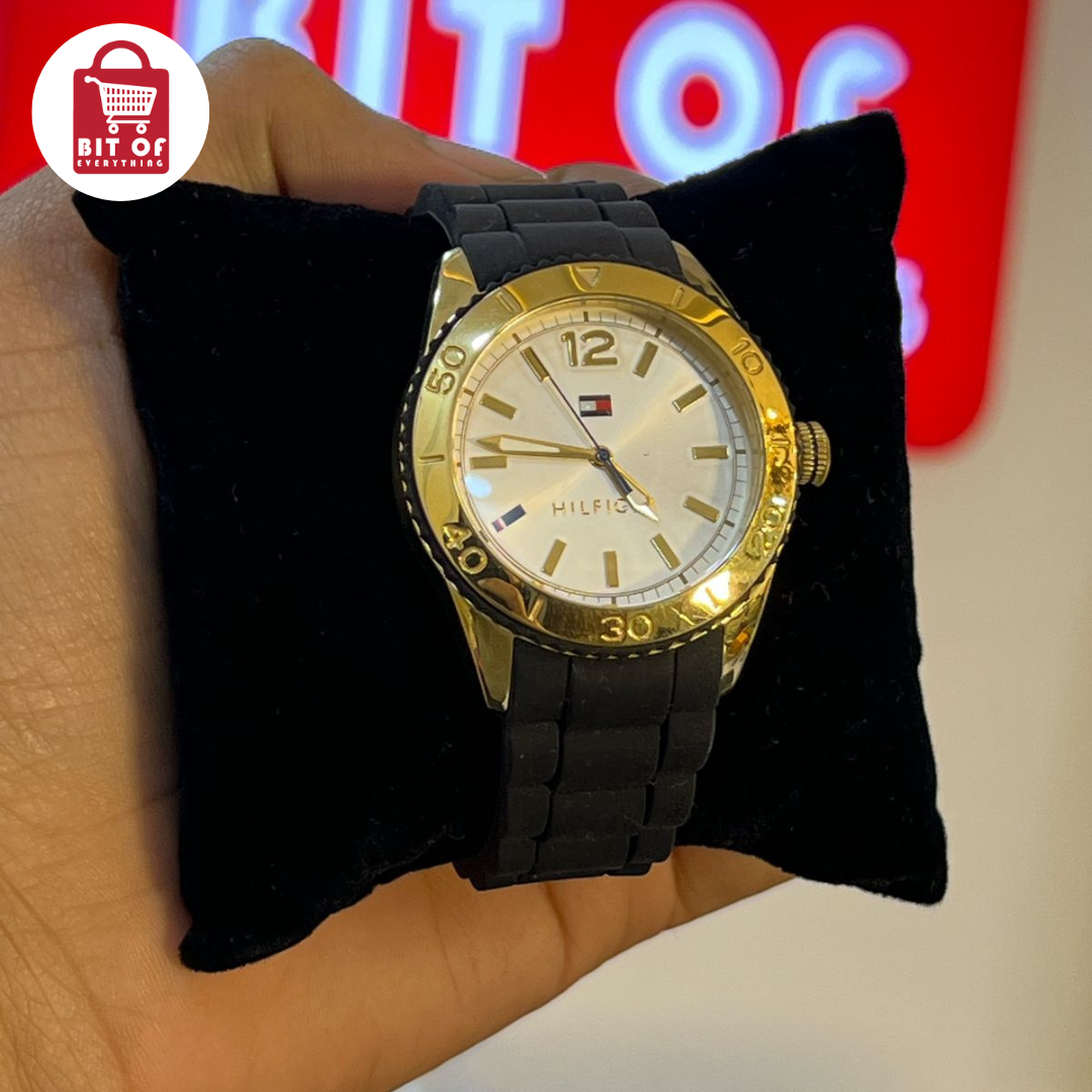 Tommy Hilfiger: Stylish Precision, Timeless Appeal ⌚✨