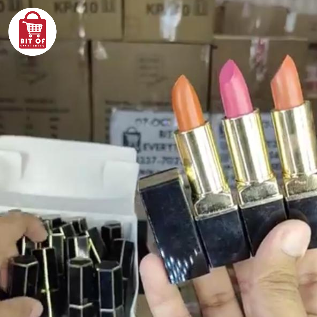 Lipstick – Bold Color & All-Day Comfort