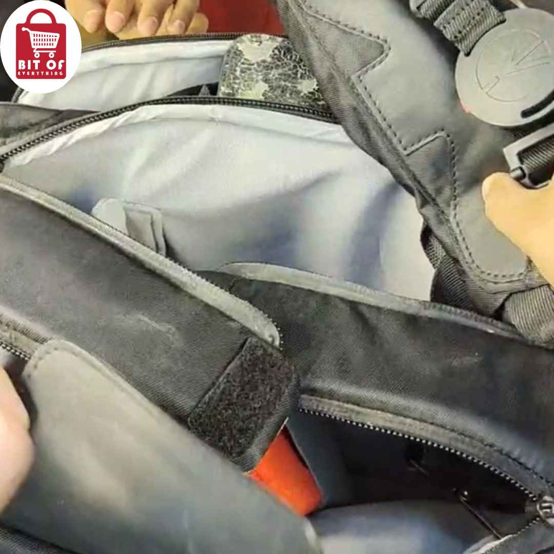 CAMERA BAG WITH ACCESORIES