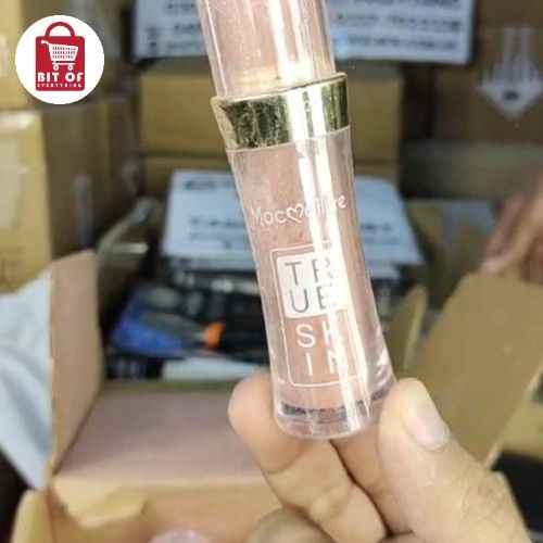 Crown Highlighter – Radiant Glow & Smooth Finish