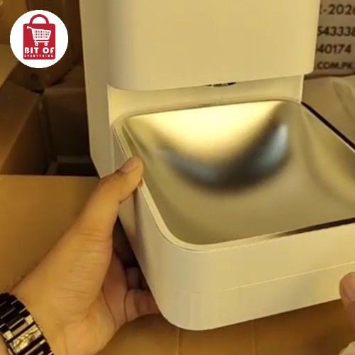 MI FOOD DISPENSER