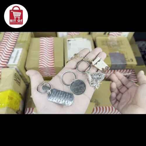 MIX KEYCHAIN (DEAL OF 3)