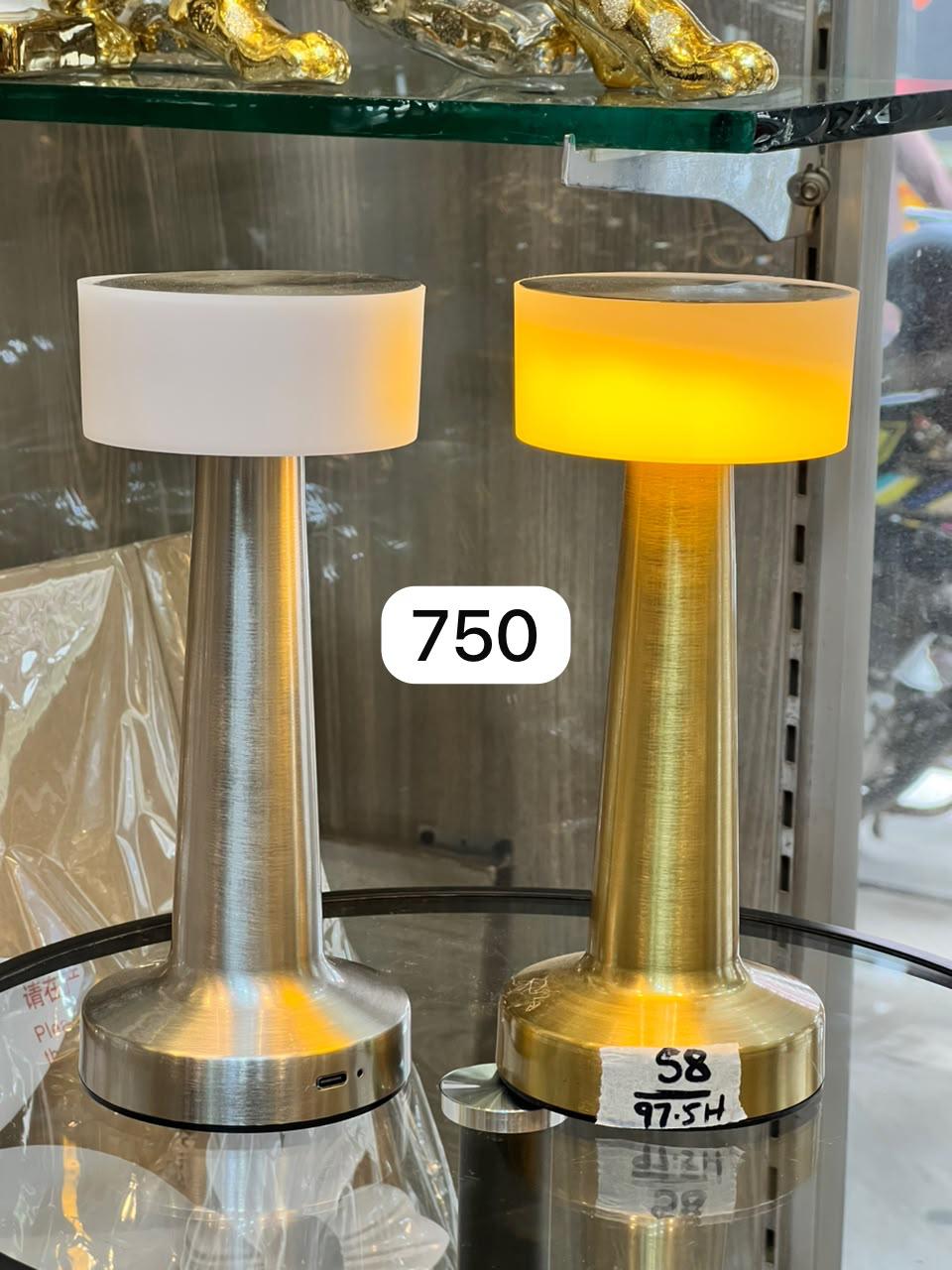 TABLE LAMP EACH