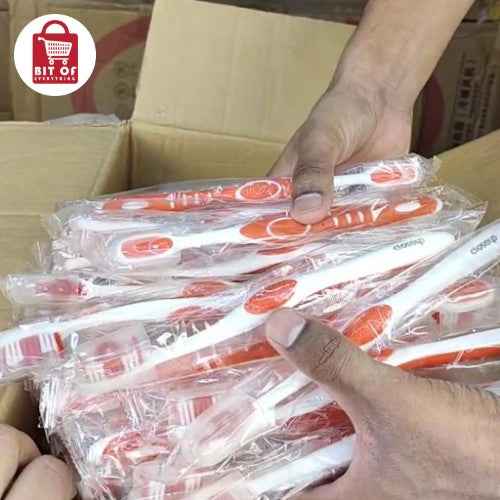 CLOSEUP TOOTHBRUSH (DEAL OF 6)