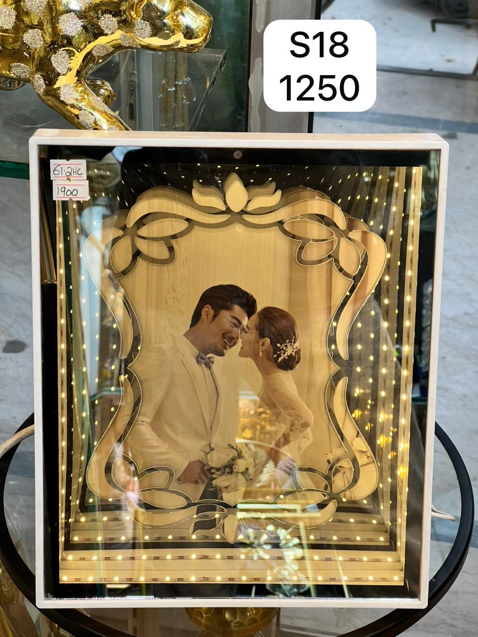 PHOTO FRAME