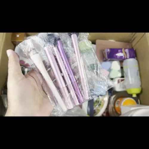 MAKEUP BRUSHES SET