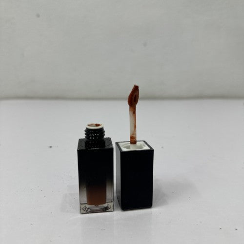 LIPGLOSS