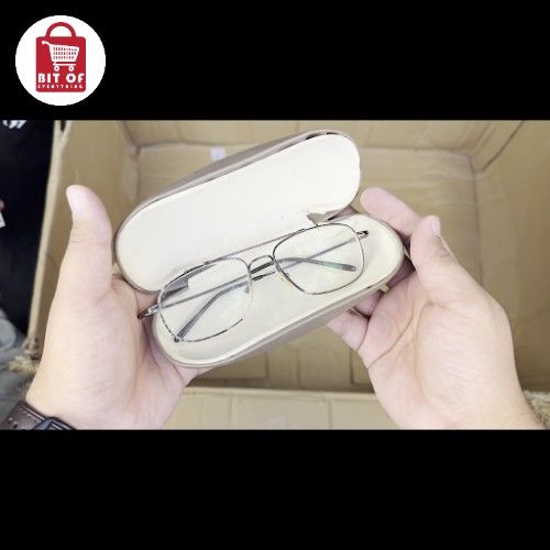 EYE GLASSES