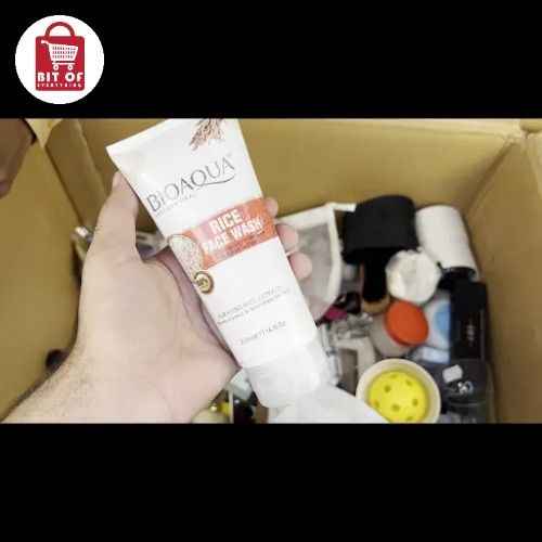 BIO AQUA FACE WASH