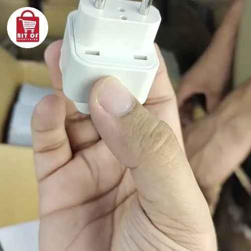 TRAVEL ADOPTER CONVERTER 1-PCS