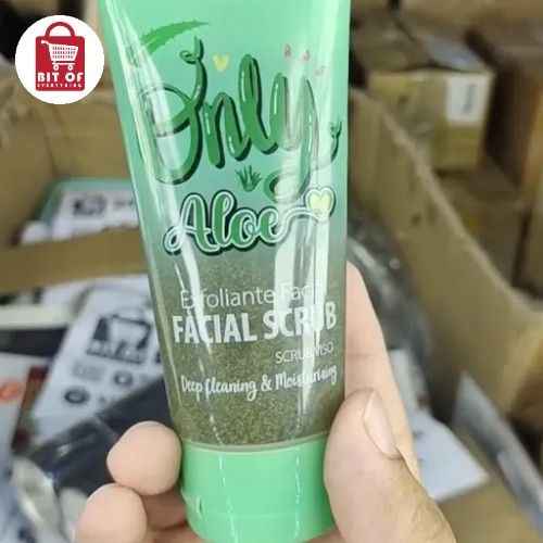 USHAS FACIAL SCRUB