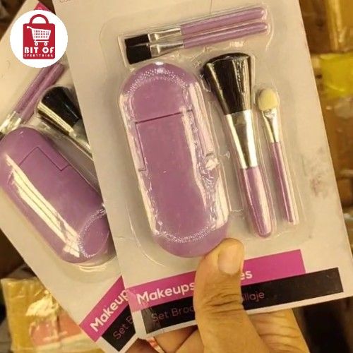 MAKEUP BRUSH SET