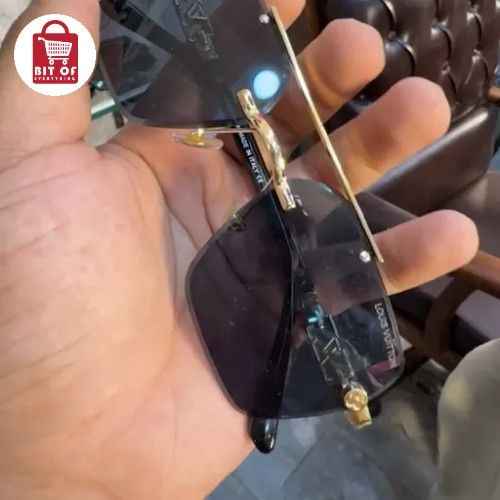BRANDED EYE GLASSES