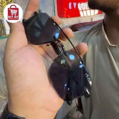 BRANDED EYE GLASSES