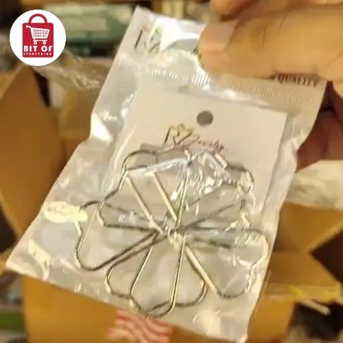 EAR RINGS SET