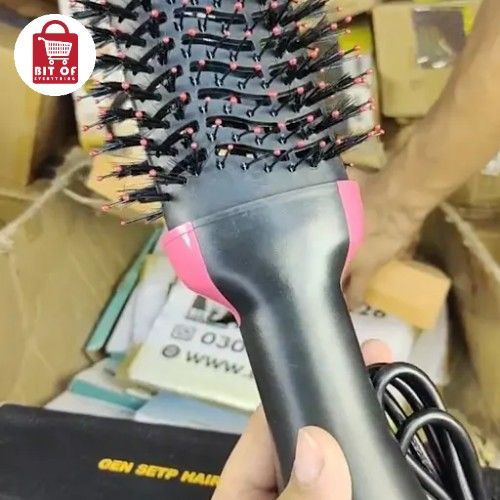 HAIR STYLER AND DRYER