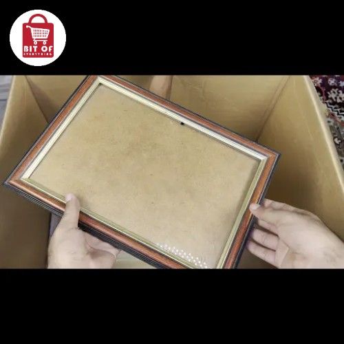 PHOTO FRAME