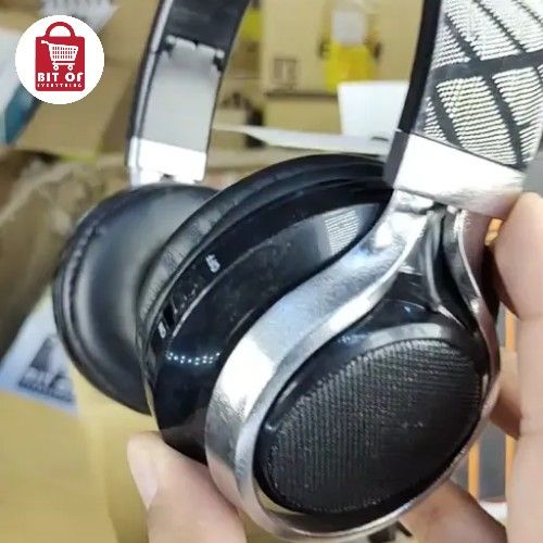 HEAD PHONE