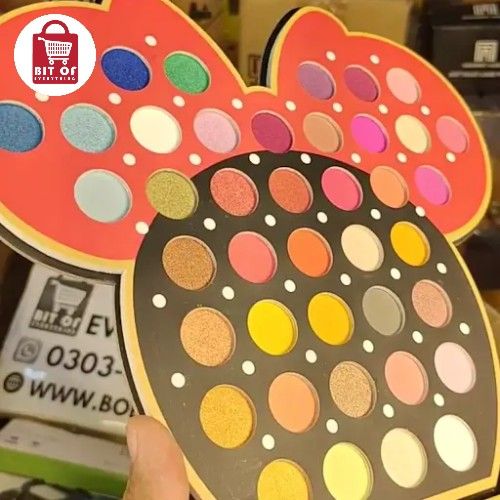 MICKY MOUSE EYE PALLETE KIT