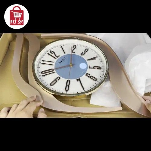 LUXERY BRANDED CLOCK