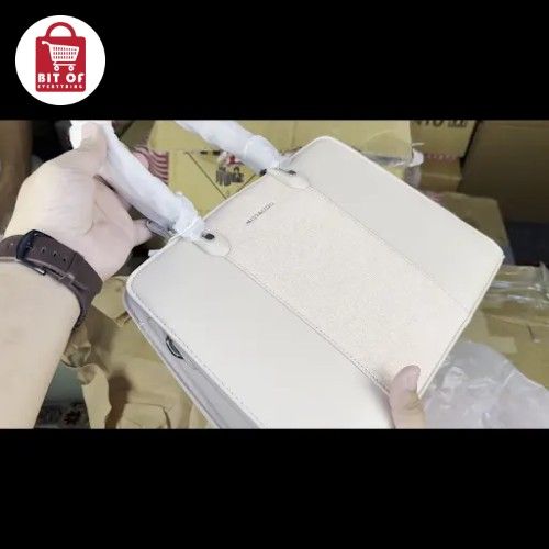 LADIES BAG