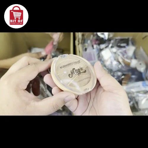MAKEUP ITEM