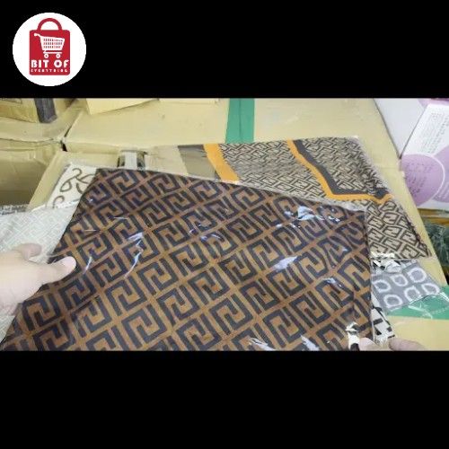 LADIES SHAWL