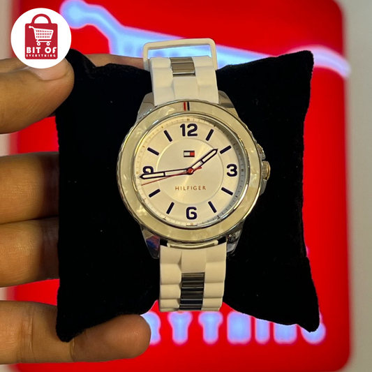 Tommy Hilfiger: Classic Elegance, Modern Precision ⌚✨