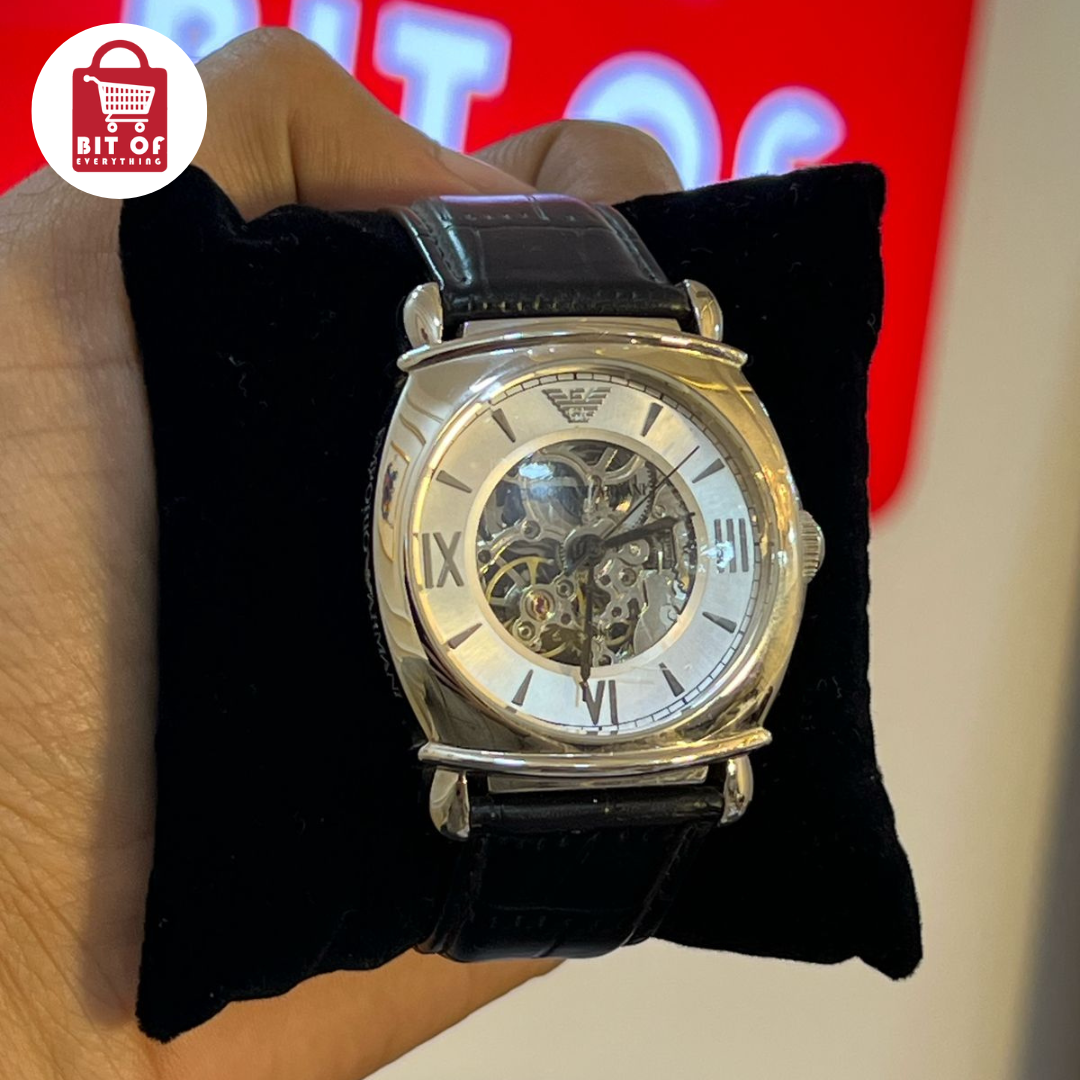 Armani: Timeless Luxury, Effortless Elegance ⌚✨