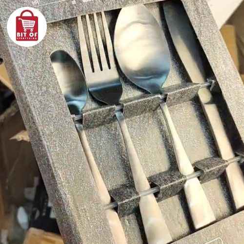 CUTLERY SET
