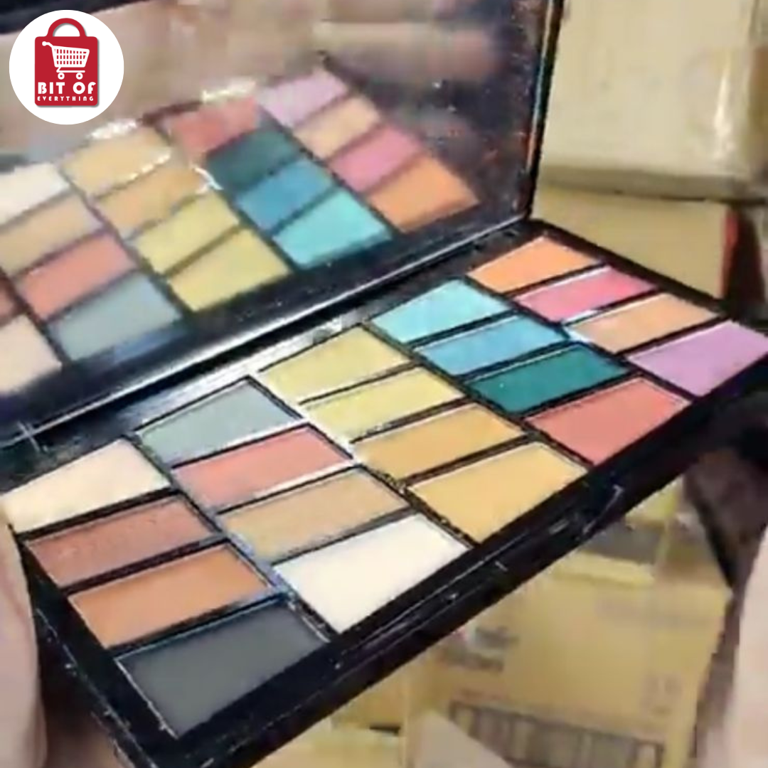 REVOLUTION EYE PALLETE