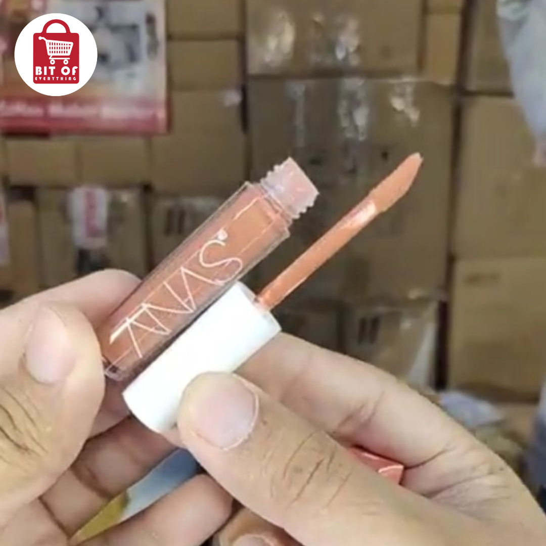 Lip Gloss – Shine & Hydrate Your Lips