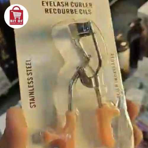 EYELASH CURLER