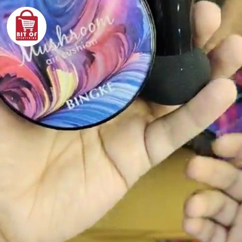 FOUNDATION WITH BEAUTY BLENDER