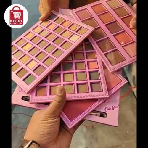 MAKEUP KIT