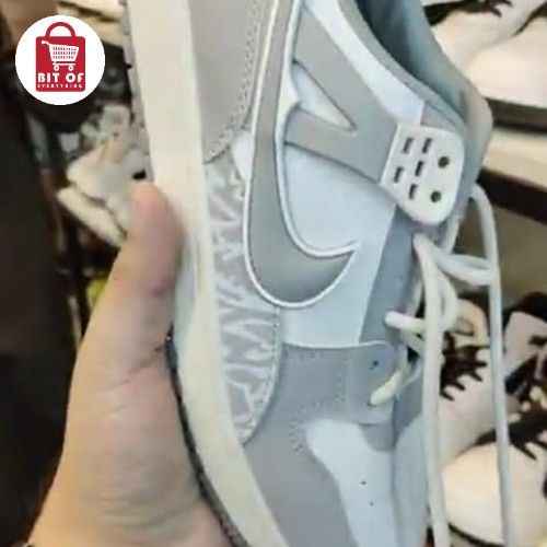 NIKE SHOES 42-NMBR