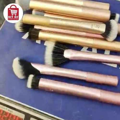 RT MAKEUP BRUSH DEAL OF 19